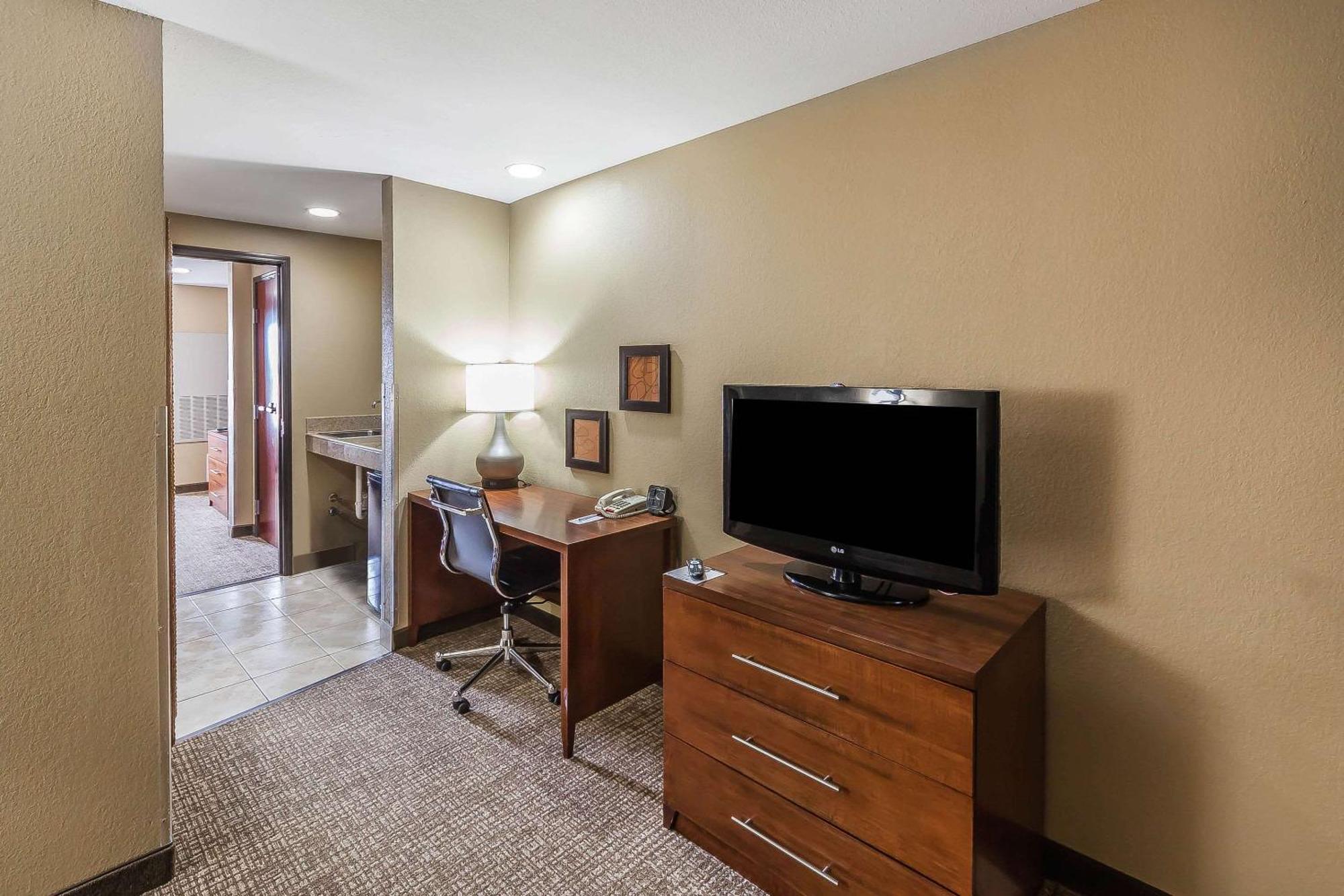 Comfort Suites Yukon - Sw Oklahoma City Ngoại thất bức ảnh