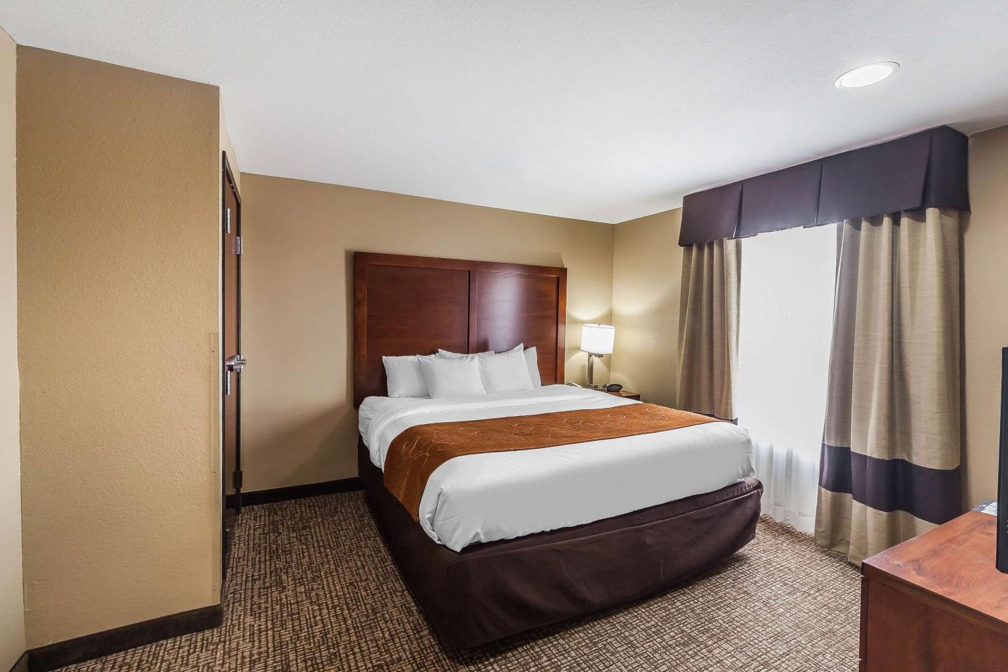 Comfort Suites Yukon - Sw Oklahoma City Ngoại thất bức ảnh