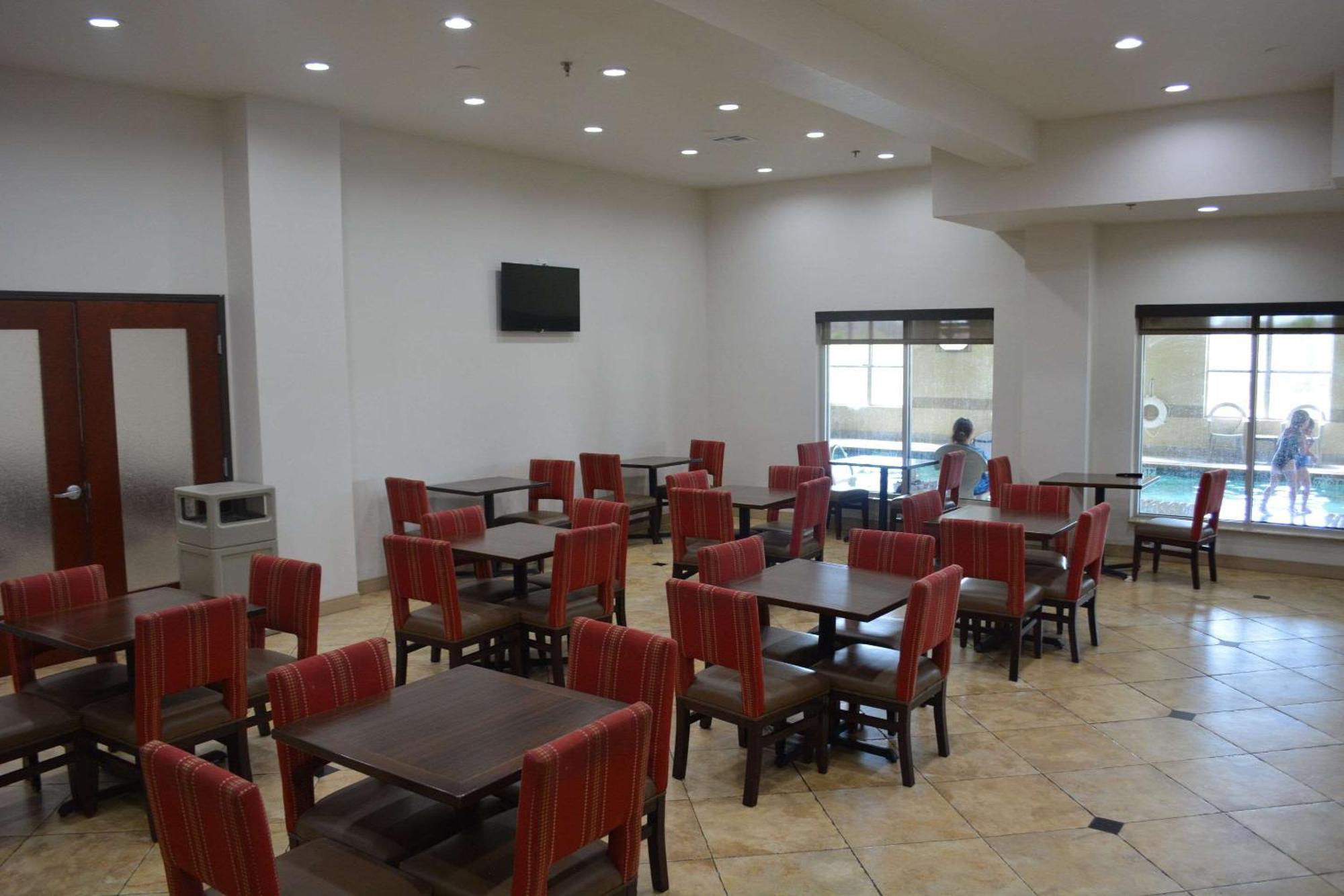 Comfort Suites Yukon - Sw Oklahoma City Ngoại thất bức ảnh
