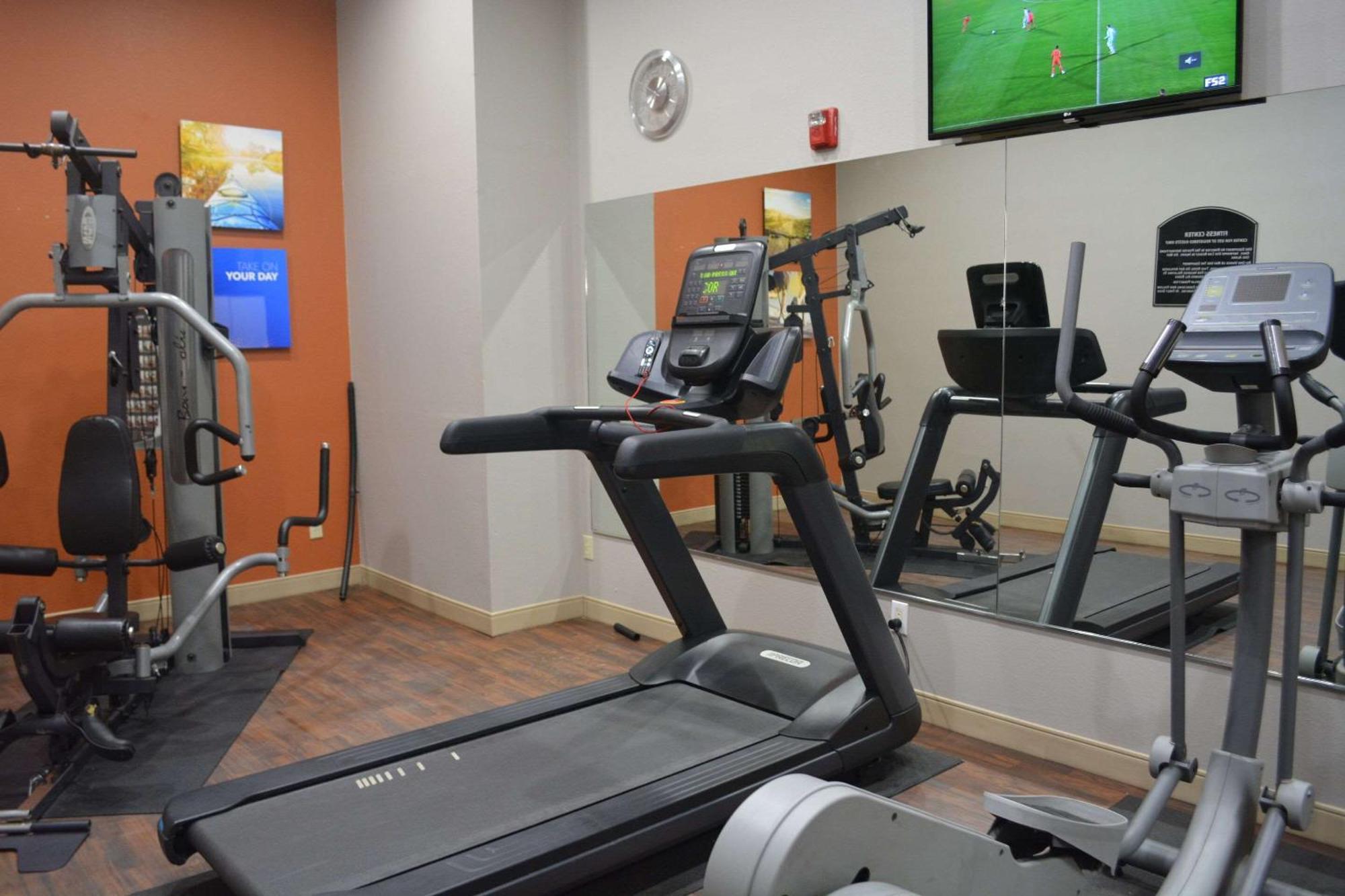 Comfort Suites Yukon - Sw Oklahoma City Ngoại thất bức ảnh